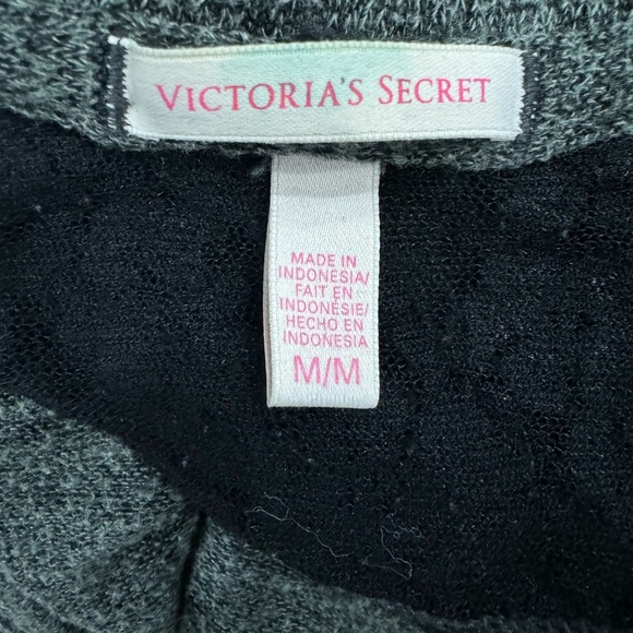 Victoria's Secret Pullover Sweatshirt (Size M/M) - Picture 3 of 3